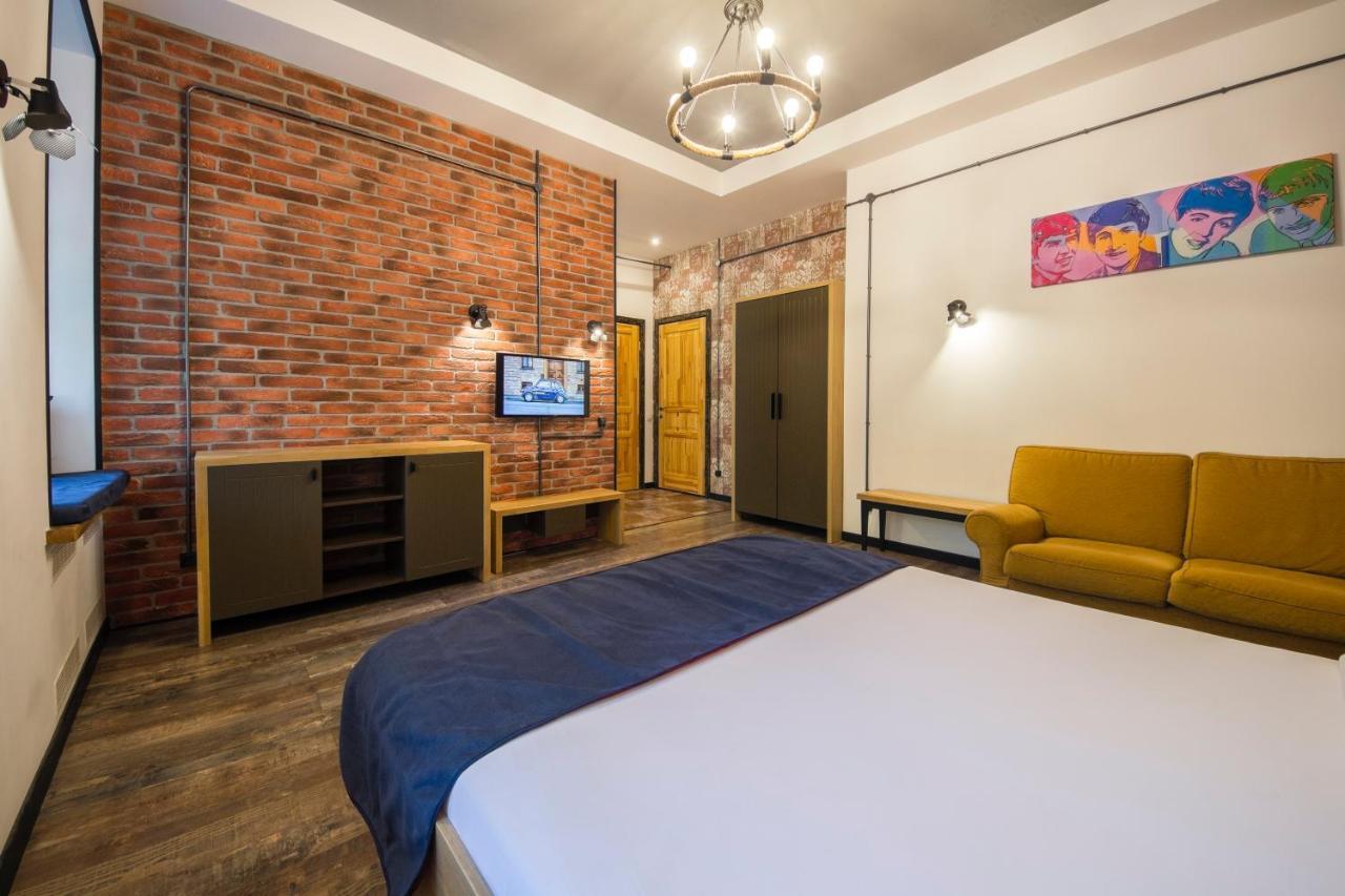 Loft Design Apartments On Desyatynnyi Ln, 7 Kiev Luaran gambar